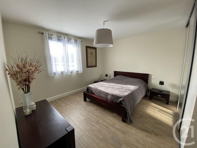 Afficher la photo en grand maison à vendre - 5 pièces - 217.16 m2 - CHANGE - 72 - PAYS-DE-LOIRE - Century 21 Harmony