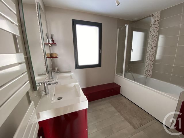 Afficher la photo en grand maison à vendre - 5 pièces - 217.16 m2 - CHANGE - 72 - PAYS-DE-LOIRE - Century 21 Harmony