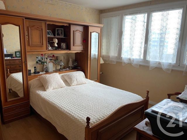 Afficher la photo en grand Appartement F3 à vendre - 3 pièces - 70.12 m2 - ALLONNES - 72 - PAYS-DE-LOIRE - Century 21 Harmony