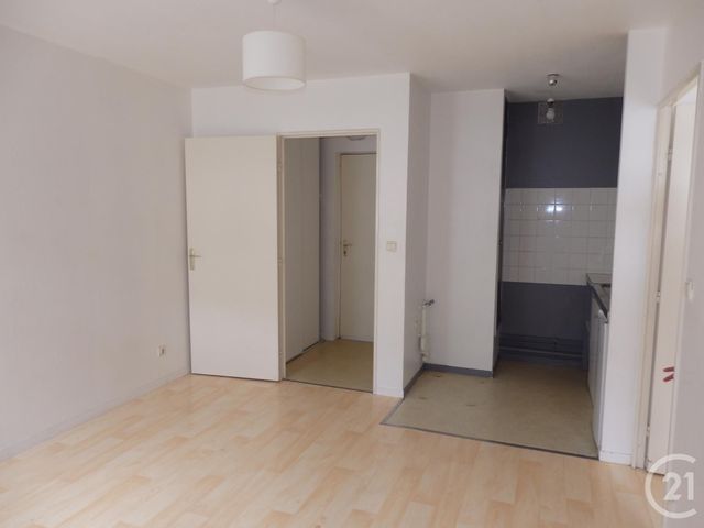 Afficher la photo en grand Appartement F2 à louer - 2 pièces - 34.61 m2 - LE MANS - 72 - PAYS-DE-LOIRE - Century 21 Harmony