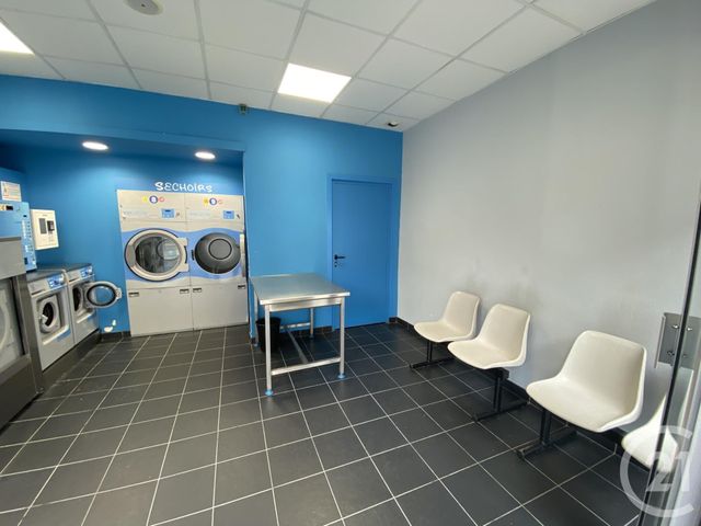 Afficher la photo en grand immeuble à vendre - 250.0 m2 - LE MANS - 72 - PAYS-DE-LOIRE - Century 21 Harmony