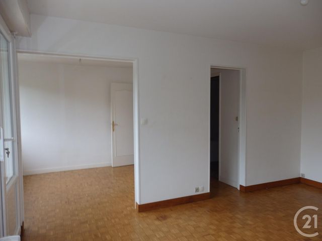 Appartement F3 à louer - 4 pièces - 69.95 m2 - LE MANS - 72 - PAYS-DE-LOIRE - Century 21 Harmony Appartement F3 à louer - 4 pièces - 69.95 m2 - LE MANS - 72 - PAYS-DE-LOIRE - Century 21 Harmony