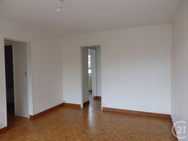 Appartement F3 à louer - 4 pièces - 69.95 m2 - LE MANS - 72 - PAYS-DE-LOIRE - Century 21 Harmony Appartement F3 à louer - 4 pièces - 69.95 m2 - LE MANS - 72 - PAYS-DE-LOIRE - Century 21 Harmony