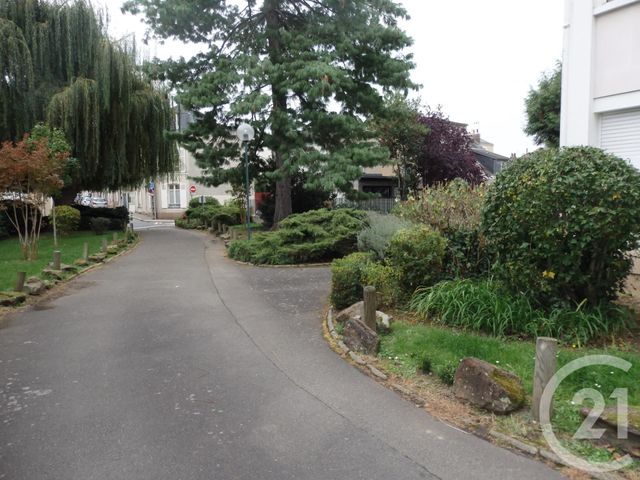 Appartement F3 à louer - 4 pièces - 69.95 m2 - LE MANS - 72 - PAYS-DE-LOIRE - Century 21 Harmony Appartement F3 à louer - 4 pièces - 69.95 m2 - LE MANS - 72 - PAYS-DE-LOIRE - Century 21 Harmony
