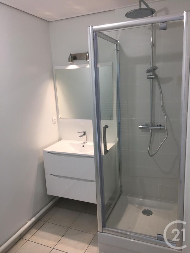 Appartement F3 à louer - 3 pièces - 62.36 m2 - LE MANS - 72 - PAYS-DE-LOIRE - Century 21 Harmony Appartement F3 à louer - 3 pièces - 62.36 m2 - LE MANS - 72 - PAYS-DE-LOIRE - Century 21 Harmony