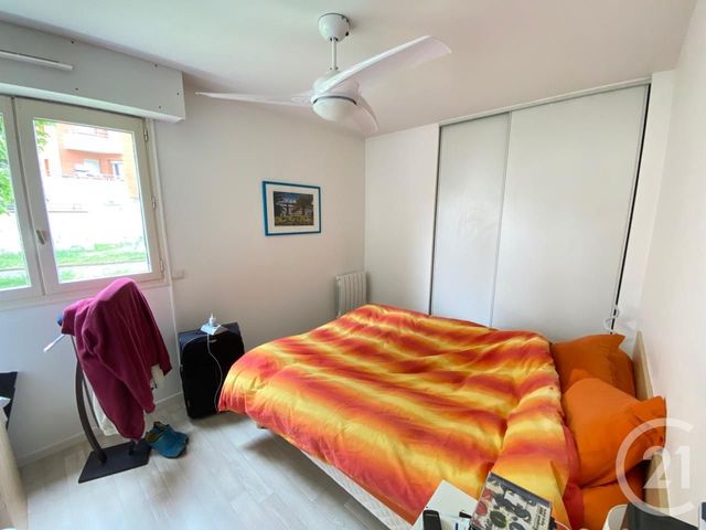 Appartement F2 à vendre - 2 pièces - 46.8 m2 - LE MANS - 72 - PAYS-DE-LOIRE - Century 21 Harmony Appartement F2 à vendre - 2 pièces - 46.8 m2 - LE MANS - 72 - PAYS-DE-LOIRE - Century 21 Harmony