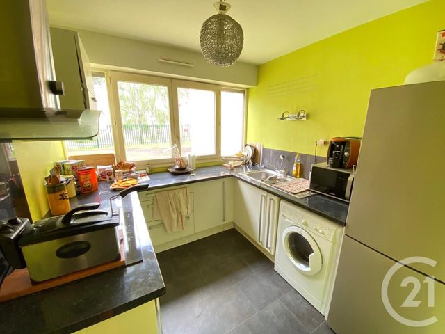 Appartement F2 à vendre - 2 pièces - 46.8 m2 - LE MANS - 72 - PAYS-DE-LOIRE - Century 21 Harmony Appartement F2 à vendre - 2 pièces - 46.8 m2 - LE MANS - 72 - PAYS-DE-LOIRE - Century 21 Harmony