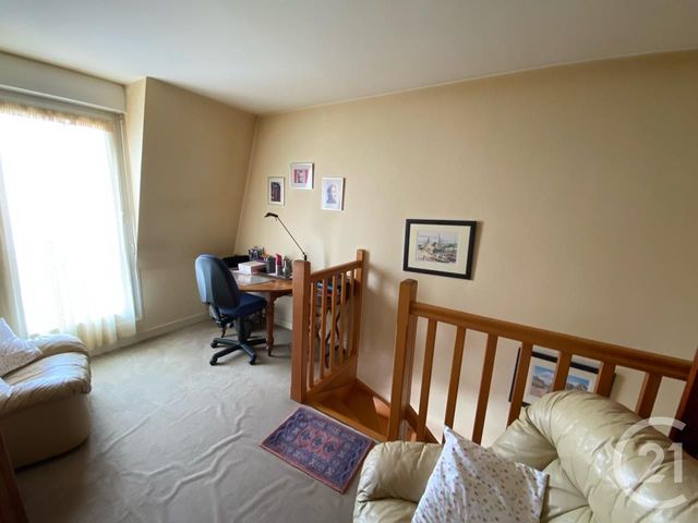 Appartement F4 à vendre - 5 pièces - 101.27 m2 - LE MANS - 72 - PAYS-DE-LOIRE - Century 21 Harmony Appartement F4 à vendre - 5 pièces - 101.27 m2 - LE MANS - 72 - PAYS-DE-LOIRE - Century 21 Harmony