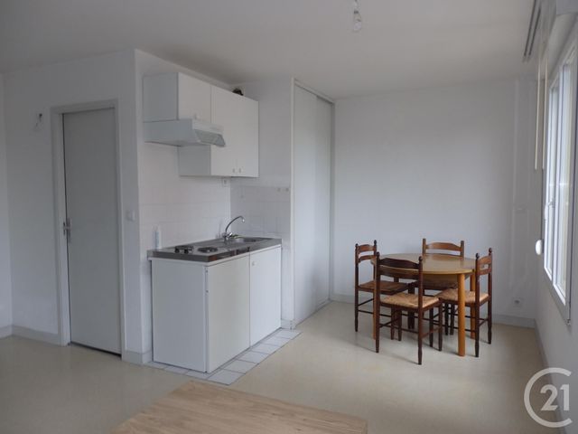 Studio à louer - 1 pièce - 23.02 m2 - LE MANS - 72 - PAYS-DE-LOIRE - Century 21 Harmony Studio à louer - 1 pièce - 23.02 m2 - LE MANS - 72 - PAYS-DE-LOIRE - Century 21 Harmony