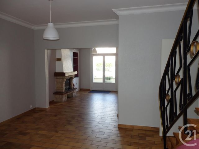 maison à louer - 5 pièces - 99.25 m2 - LE MANS - 72 - PAYS-DE-LOIRE - Century 21 Harmony maison à louer - 5 pièces - 99.25 m2 - LE MANS - 72 - PAYS-DE-LOIRE - Century 21 Harmony