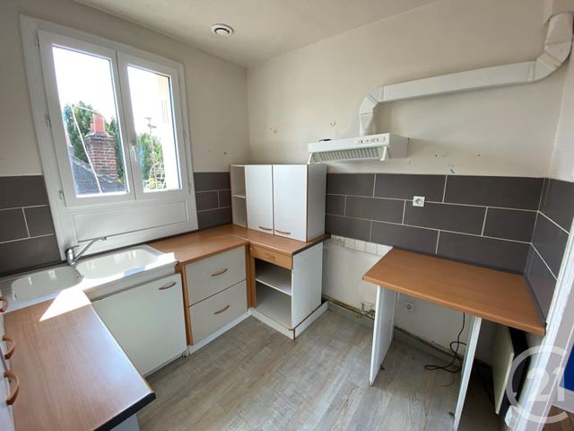 Appartement T2 à vendre - 2 pièces - 50.2 m2 - LE MANS - 72 - PAYS-DE-LOIRE - Century 21 Harmony Appartement T2 à vendre - 2 pièces - 50.2 m2 - LE MANS - 72 - PAYS-DE-LOIRE - Century 21 Harmony