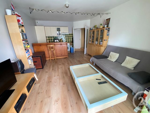 Afficher la photo en grand Appartement T2 à vendre - 2 pièces - 44.23 m2 - LE MANS - 72 - PAYS-DE-LOIRE - Century 21 Harmony
