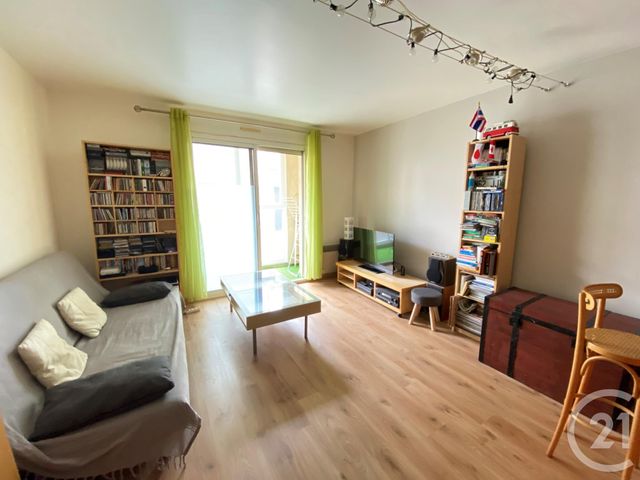 Afficher la photo en grand Appartement T2 à vendre - 2 pièces - 44.23 m2 - LE MANS - 72 - PAYS-DE-LOIRE - Century 21 Harmony