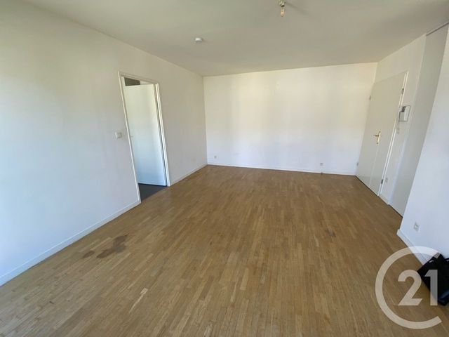 Afficher la photo en grand Appartement F2 à vendre - 2 pièces - 42.85 m2 - LE MANS - 72 - PAYS-DE-LOIRE - Century 21 Harmony