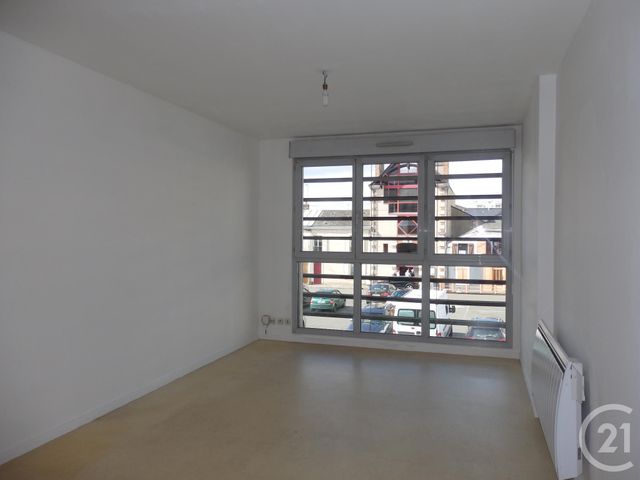 Afficher la photo en grand Appartement F3 à louer - 3 pièces - 54.67 m2 - LE MANS - 72 - PAYS-DE-LOIRE - Century 21 Harmony