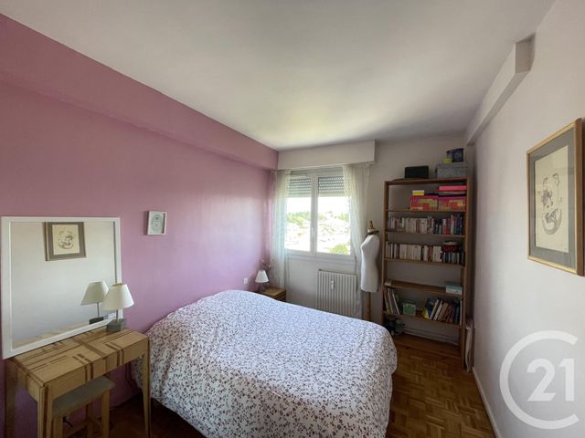 Afficher la photo en grand Appartement T3 à vendre - 3 pièces - 71.18 m2 - LE MANS - 72 - PAYS-DE-LOIRE - Century 21 Harmony
