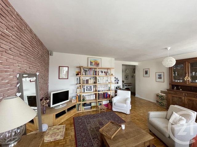 Afficher la photo en grand Appartement T3 à vendre - 3 pièces - 71.18 m2 - LE MANS - 72 - PAYS-DE-LOIRE - Century 21 Harmony