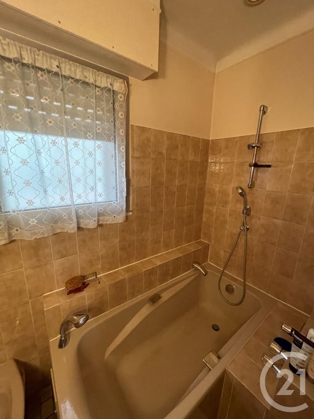 Afficher la photo en grand maison à vendre - 6 pièces - 106.0 m2 - LE MANS - 72 - PAYS-DE-LOIRE - Century 21 Harmony