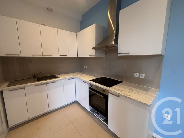 Appartement T3 à vendre - 3 pièces - 62.74 m2 - COULAINES - 72 - PAYS-DE-LOIRE - Century 21 Harmony