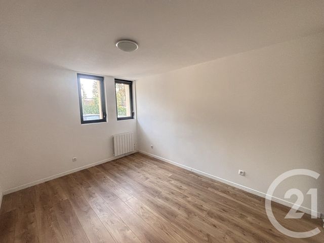 Appartement T3 à vendre - 3 pièces - 62.74 m2 - COULAINES - 72 - PAYS-DE-LOIRE - Century 21 Harmony
