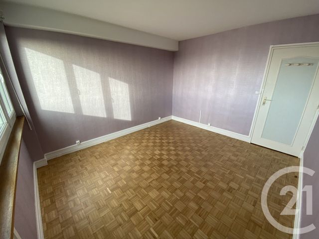 Appartement T4 à louer - 4 pièces - 102.1 m2 - LE MANS - 72 - PAYS-DE-LOIRE - Century 21 Harmony