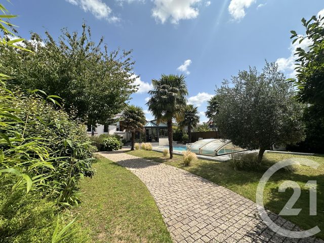 Afficher la photo en grand maison à vendre - 5 pièces - 172.78 m2 - LE MANS - 72 - PAYS-DE-LOIRE - Century 21 Harmony