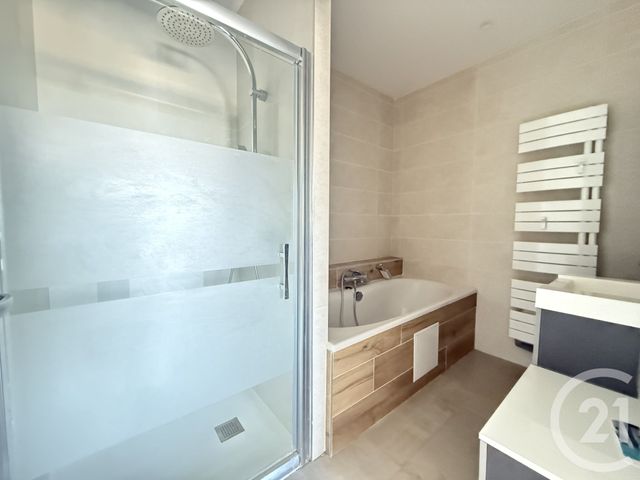 Afficher la photo en grand Appartement T4 à vendre - 4 pièces - 122.69 m2 - LE MANS - 72 - PAYS-DE-LOIRE - Century 21 Harmony