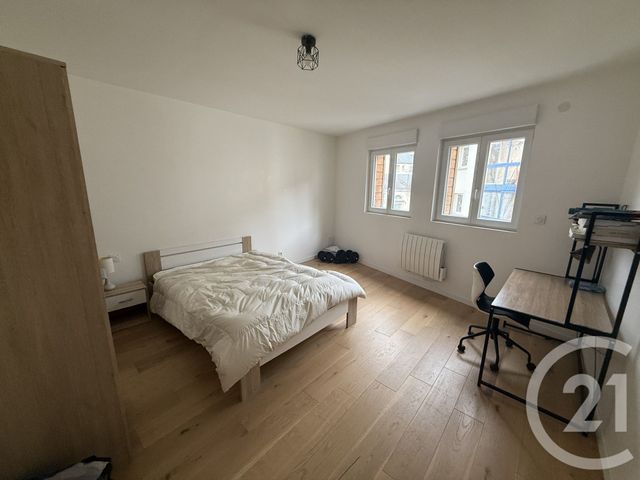 Afficher la photo en grand Appartement F7 à vendre - 8 pièces - 243.44 m2 - LE MANS - 72 - PAYS-DE-LOIRE - Century 21 Harmony