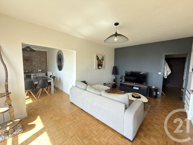 Appartement T4 à vendre - 4 pièces - 80.57 m2 - LE MANS - 72 - PAYS-DE-LOIRE - Century 21 Harmony