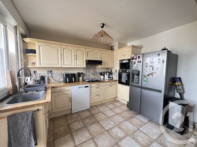 Afficher la photo en grand Appartement T3 à vendre - 3 pièces - 68.68 m2 - LE MANS - 72 - PAYS-DE-LOIRE - Century 21 Harmony