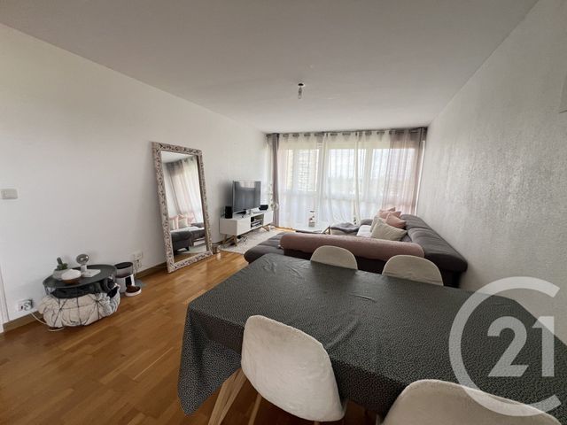 Afficher la photo en grand Appartement T3 à vendre - 3 pièces - 68.68 m2 - LE MANS - 72 - PAYS-DE-LOIRE - Century 21 Harmony