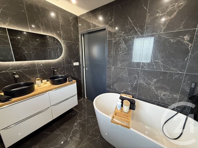 maison à vendre - 5 pièces - 107.11 m2 - ALLONNES - 72 - PAYS-DE-LOIRE - Century 21 Harmony