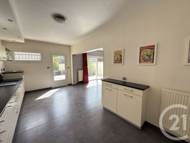 Afficher la photo en grand maison à vendre - 6 pièces - 145.36 m2 - LE MANS - 72 - PAYS-DE-LOIRE - Century 21 Harmony