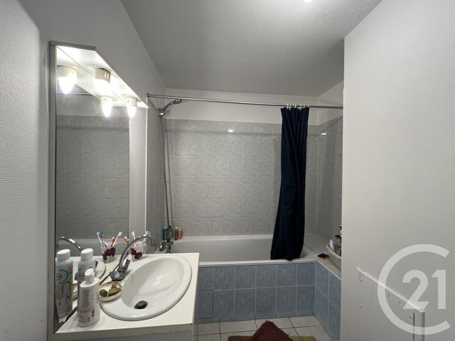 Appartement T3 à vendre - 3 pièces - 76.91 m2 - LE MANS - 72 - PAYS-DE-LOIRE - Century 21 Harmony