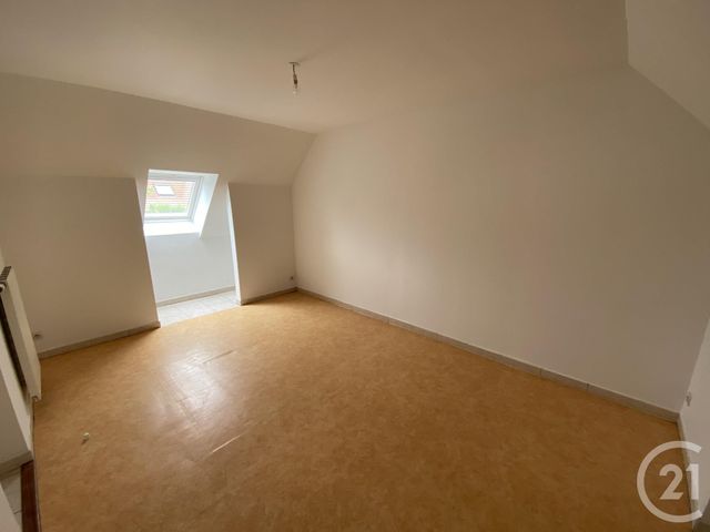 maison à louer - 6 pièces - 125.0 m2 - ST GERVAIS EN BELIN - 72 - PAYS-DE-LOIRE - Century 21 Harmony