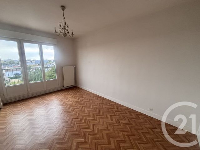Afficher la photo en grand Appartement F2 bis à vendre - 2 pièces - 60.5 m2 - LE MANS - 72 - PAYS-DE-LOIRE - Century 21 Harmony