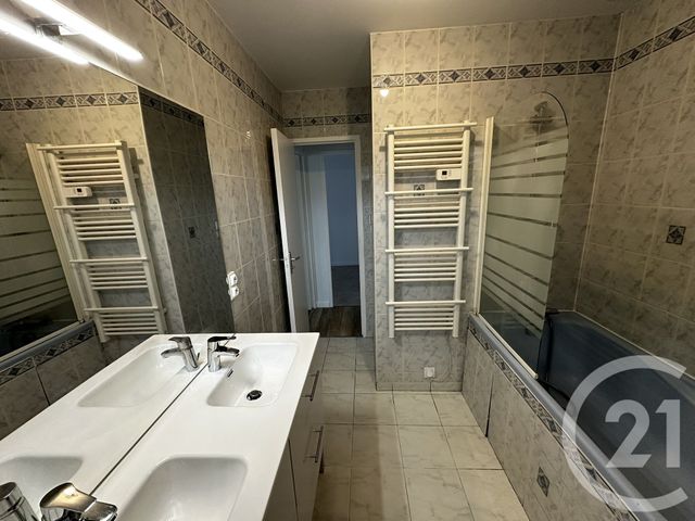 maison à louer - 5 pièces - 107.06 m2 - RUAUDIN - 72 - PAYS-DE-LOIRE - Century 21 Harmony