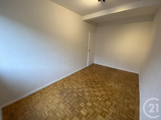 Afficher la photo en grand Appartement T3 à louer - 3 pièces - 76.18 m2 - LE MANS - 72 - PAYS-DE-LOIRE - Century 21 Harmony