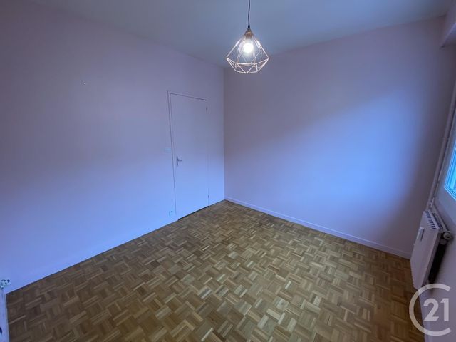 Afficher la photo en grand Appartement T3 à louer - 3 pièces - 76.18 m2 - LE MANS - 72 - PAYS-DE-LOIRE - Century 21 Harmony