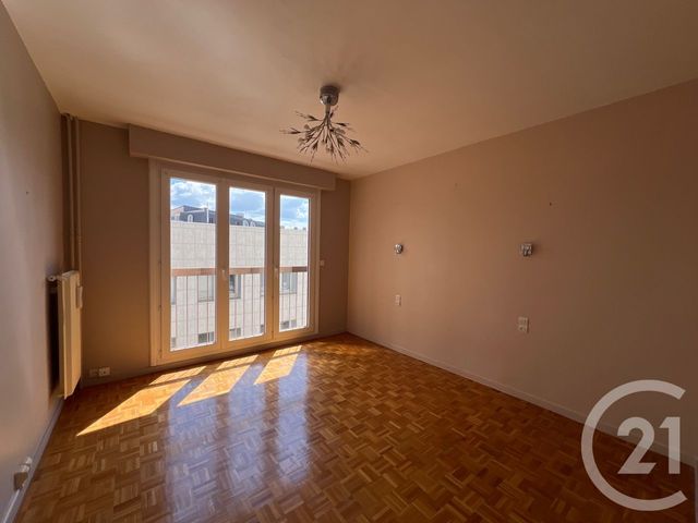 Appartement T4 à vendre - 4 pièces - 87.59 m2 - LE MANS - 72 - PAYS-DE-LOIRE - Century 21 Harmony