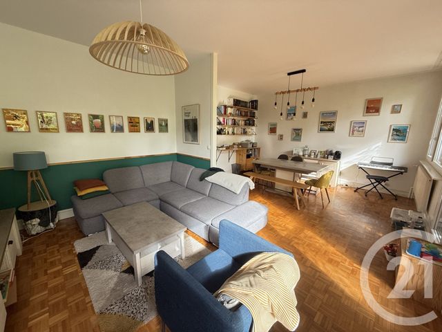 Afficher la photo en grand Appartement F3 à vendre - 3 pièces - 82.47 m2 - LE MANS - 72 - PAYS-DE-LOIRE - Century 21 Harmony