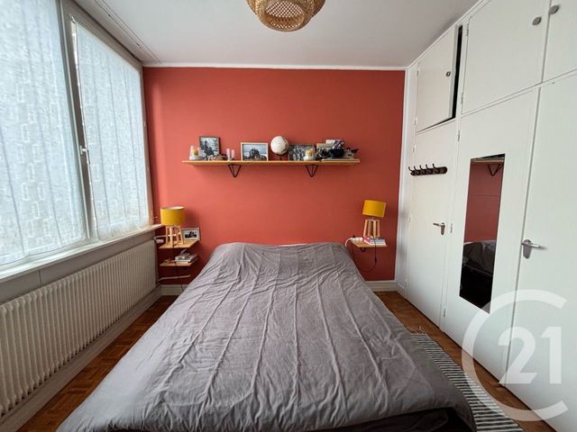 Afficher la photo en grand Appartement F3 à vendre - 3 pièces - 82.47 m2 - LE MANS - 72 - PAYS-DE-LOIRE - Century 21 Harmony