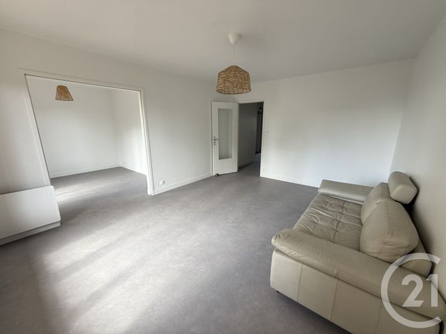 Appartement T4 à louer - 4 pièces - 71.76 m2 - LE MANS - 72 - PAYS-DE-LOIRE - Century 21 Harmony