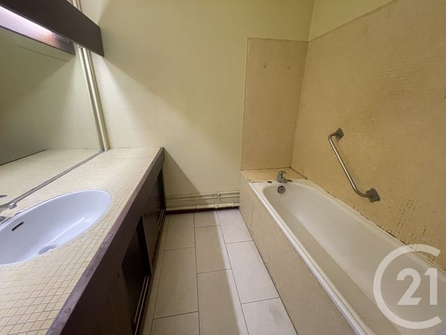 Appartement F4 à vendre - 4 pièces - 82.2 m2 - LE MANS - 72 - PAYS-DE-LOIRE - Century 21 Harmony