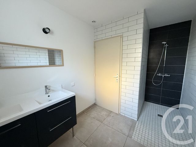 maison à louer - 5 pièces - 127.31 m2 - PARIGNE L EVEQUE - 72 - PAYS-DE-LOIRE - Century 21 Harmony