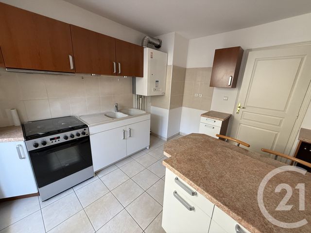 Afficher la photo en grand Appartement F4 à louer - 4 pièces - 103.72 m2 - LE MANS - 72 - PAYS-DE-LOIRE - Century 21 Harmony