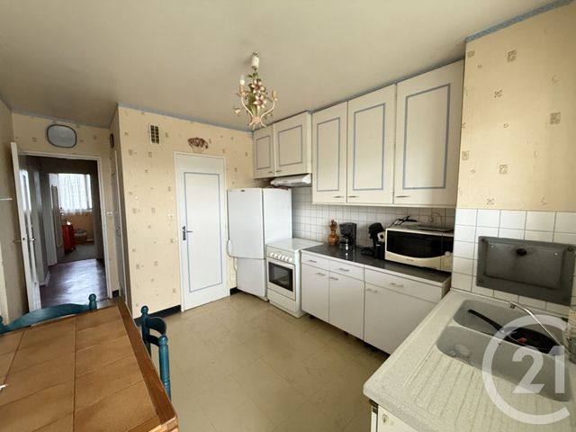 Afficher la photo en grand Appartement F3 à vendre - 3 pièces - 67.31 m2 - ALLONNES - 72 - PAYS-DE-LOIRE - Century 21 Harmony