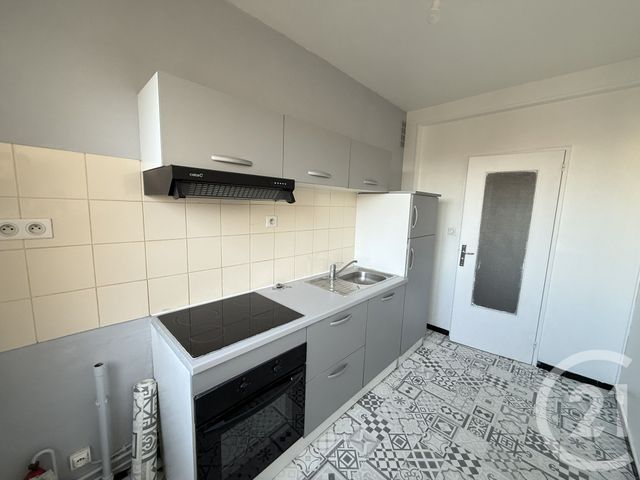 Afficher la photo en grand Appartement à louer - 3 pièces - 74.05 m2 - LE MANS - 72 - PAYS-DE-LOIRE - Century 21 Harmony
