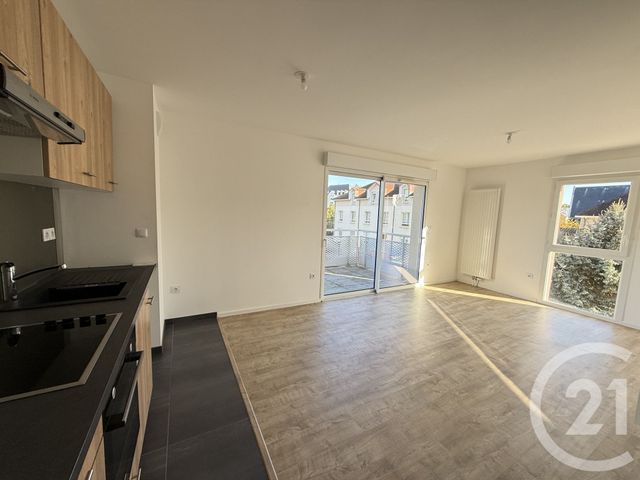 Afficher la photo en grand Appartement F3 à louer - 3 pièces - 58.21 m2 - LE MANS - 72 - PAYS-DE-LOIRE - Century 21 Harmony