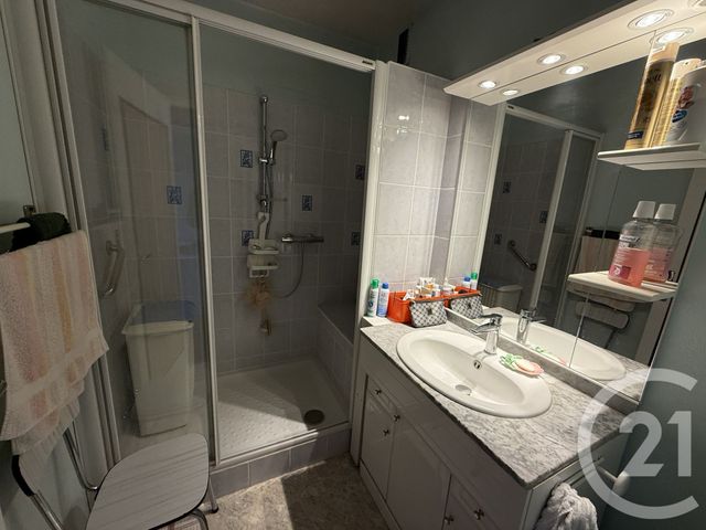 Appartement F3 à vendre - 3 pièces - 67.35 m2 - ALLONNES - 72 - PAYS-DE-LOIRE - Century 21 Harmony